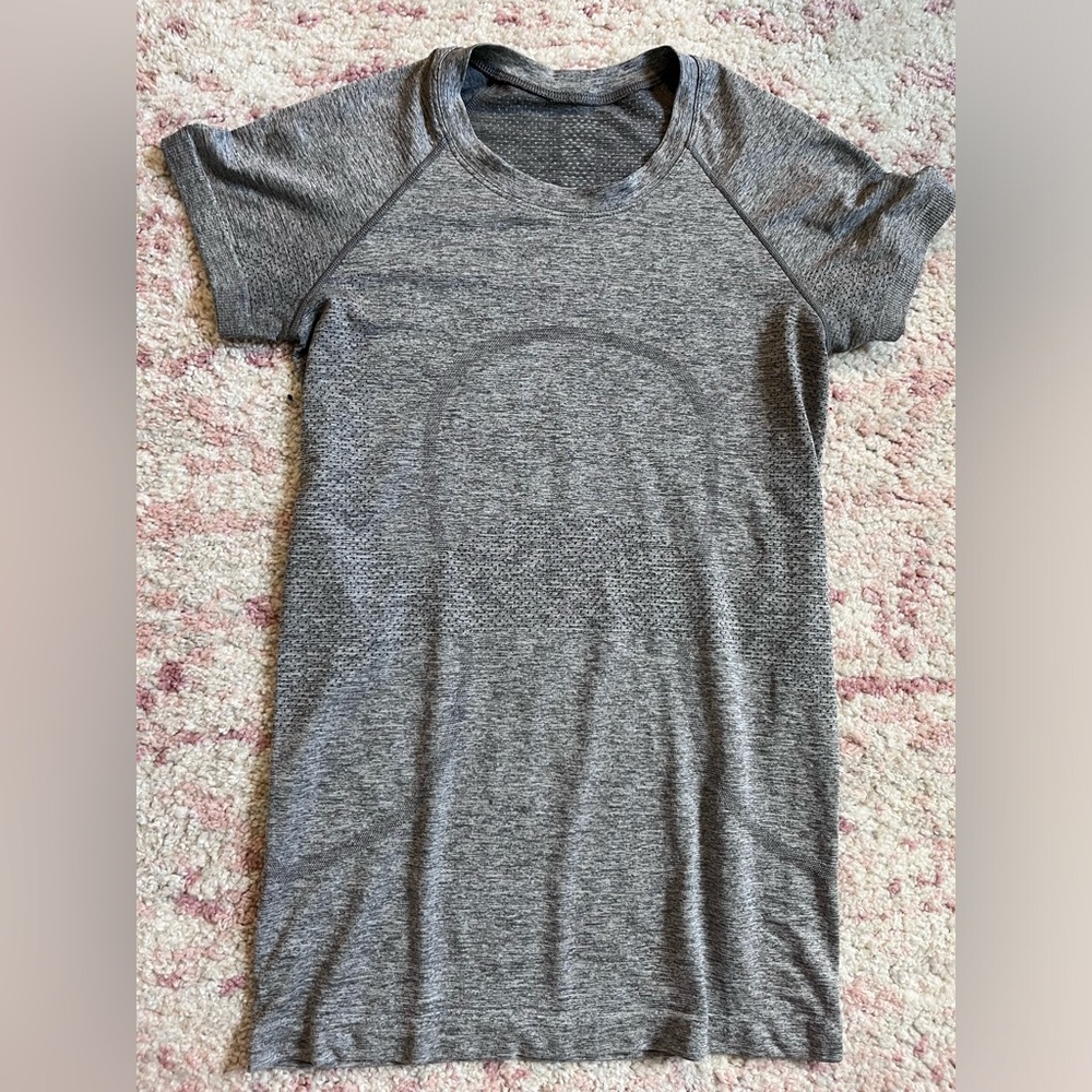 Gray Lululemon Swiftly tech